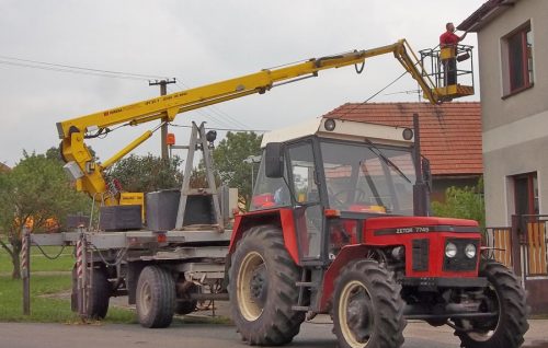 Vysokozdvižná pracovní plošina